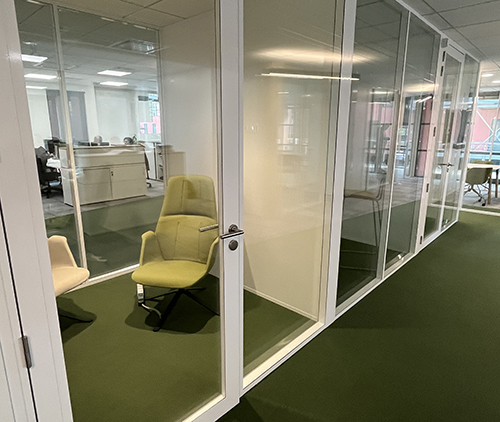 Phone box pour appels confidentiels